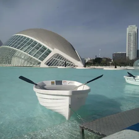 Alojame * Valencia